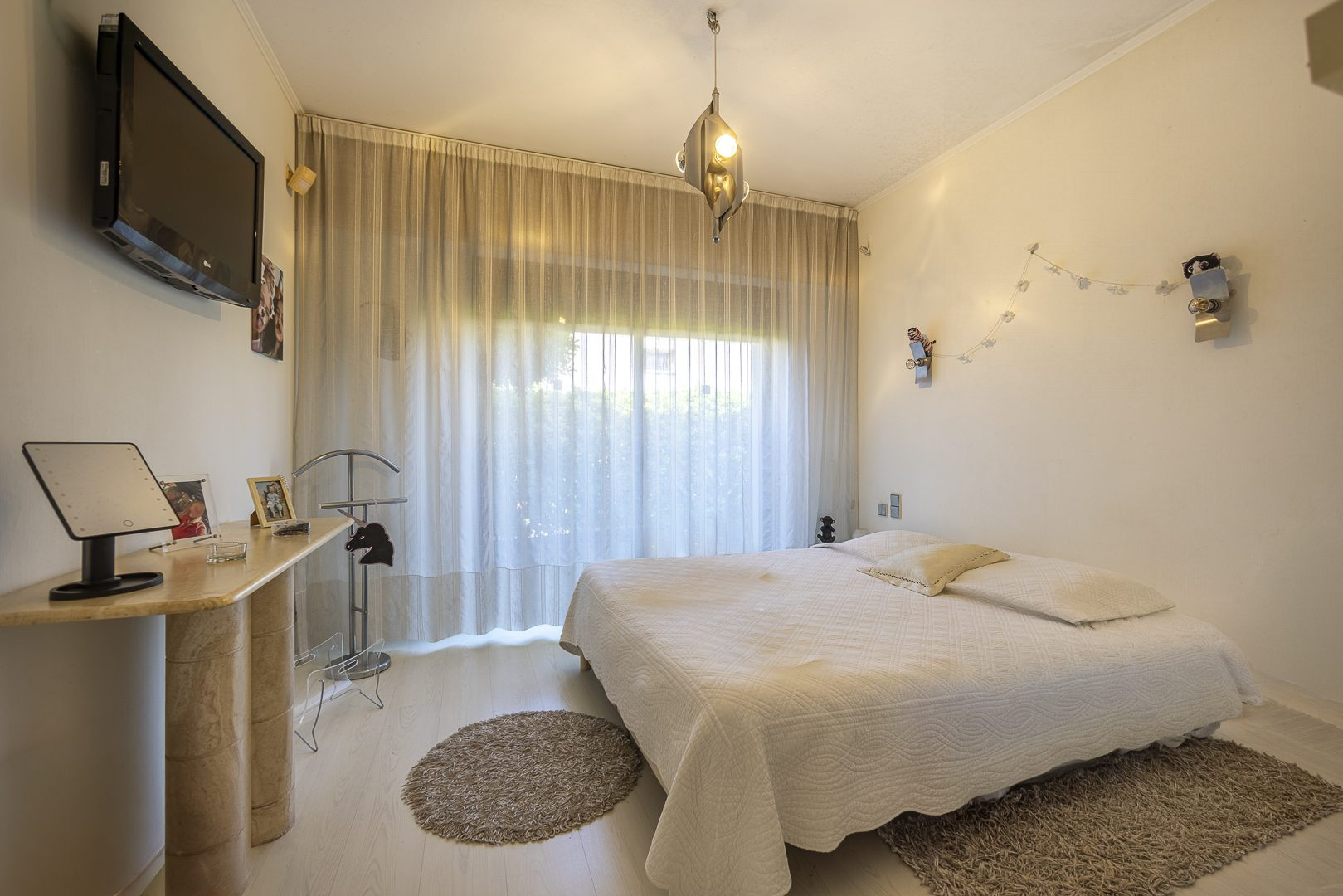 Maison à vendre à Antibes, 200 m²