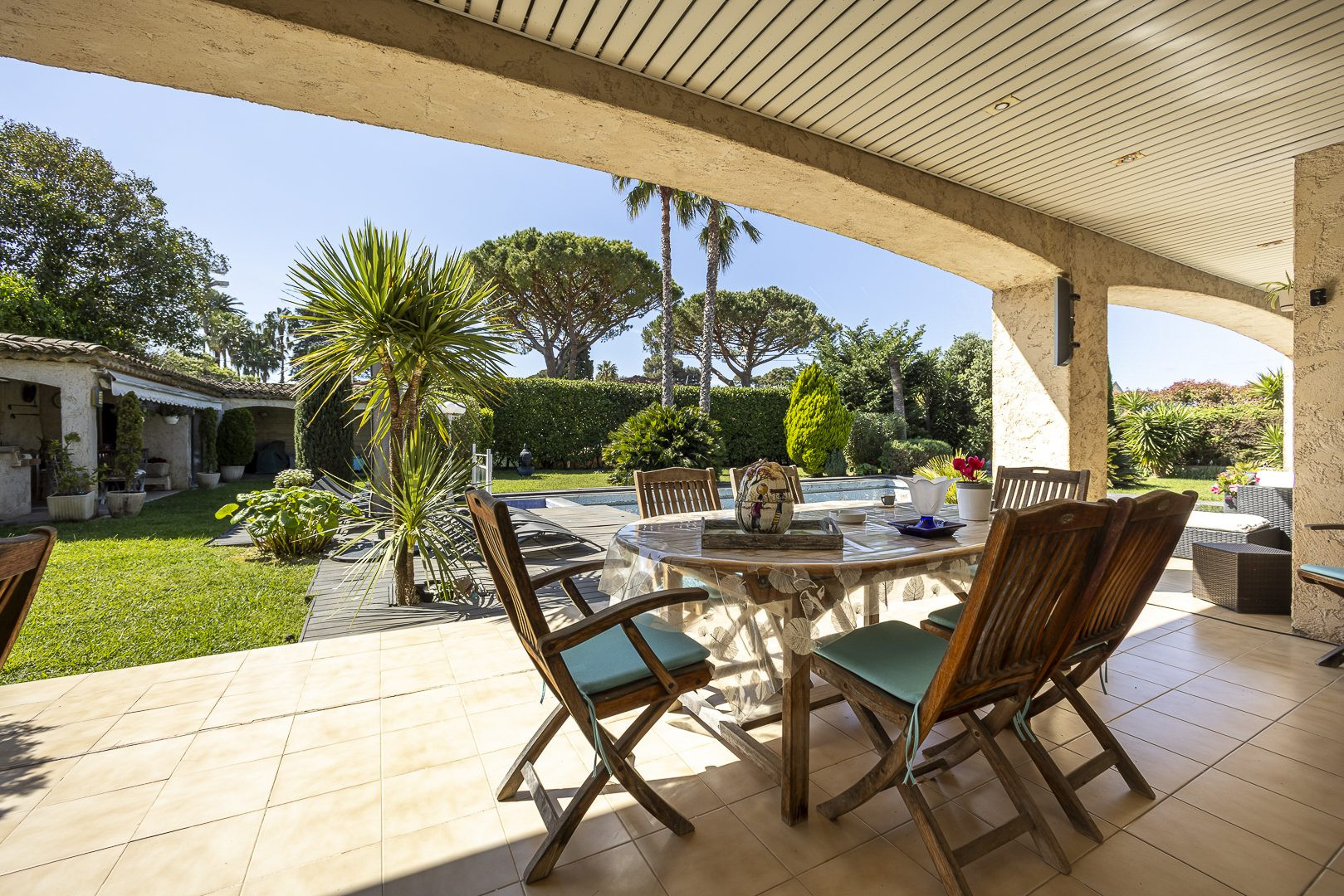 Maison à vendre à Antibes, 200 m²