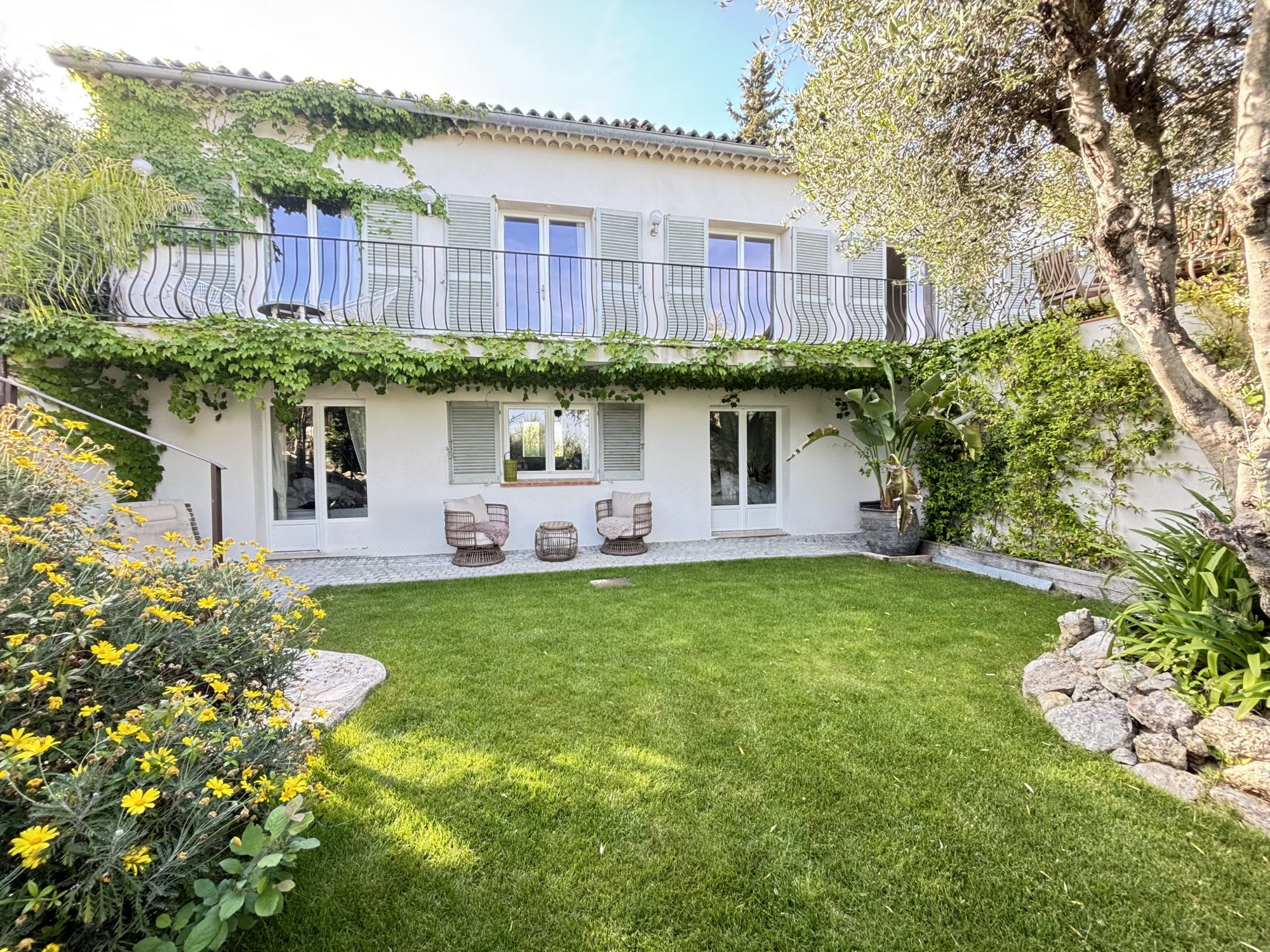 Maison à vendre à Grasse, 237 m²