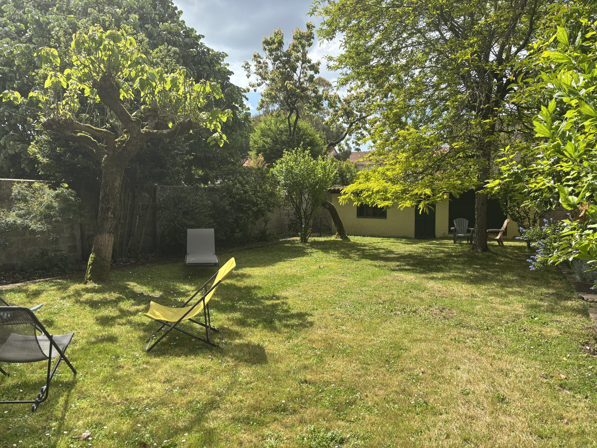 The Genette Property - 4 Bedrooms and Large Garden 2