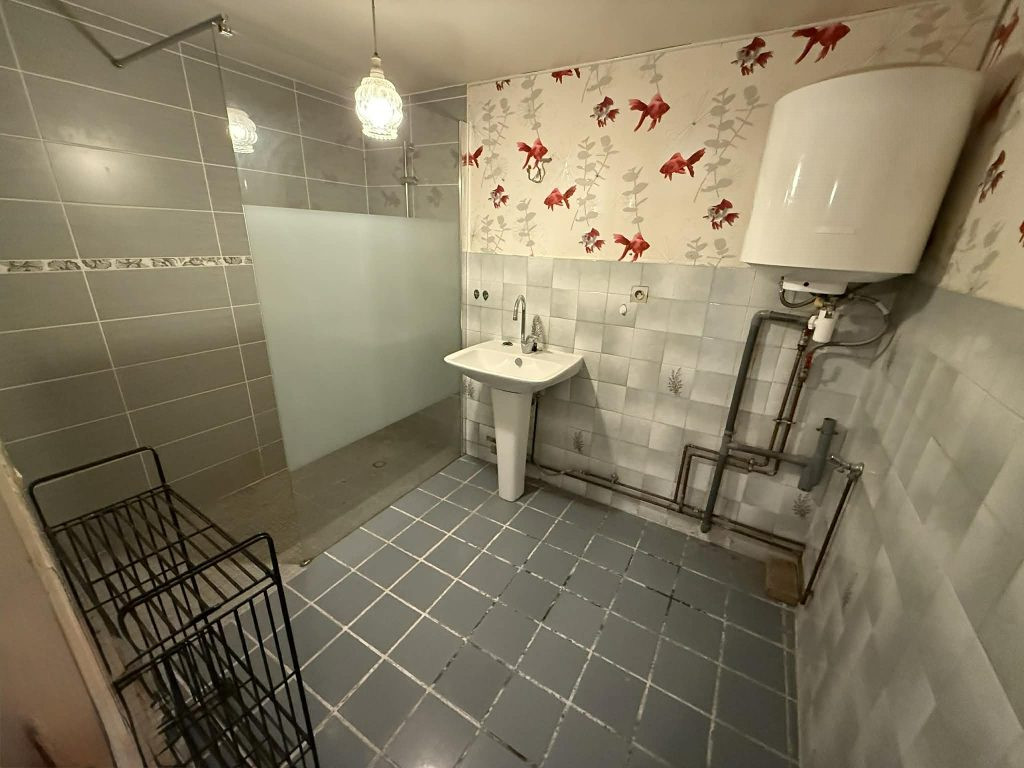 Maison à vendre à Bogny-sur-Meuse, 118 m²