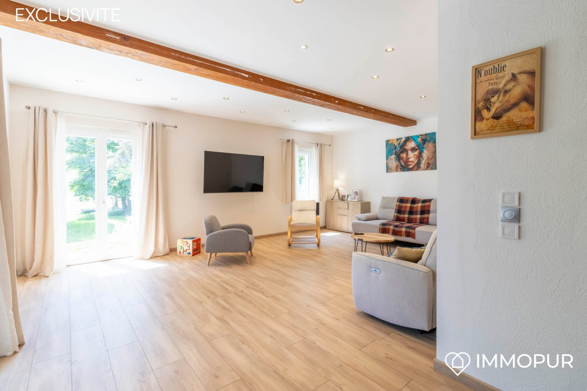 Maison à vendre à Laussou, 188 m²