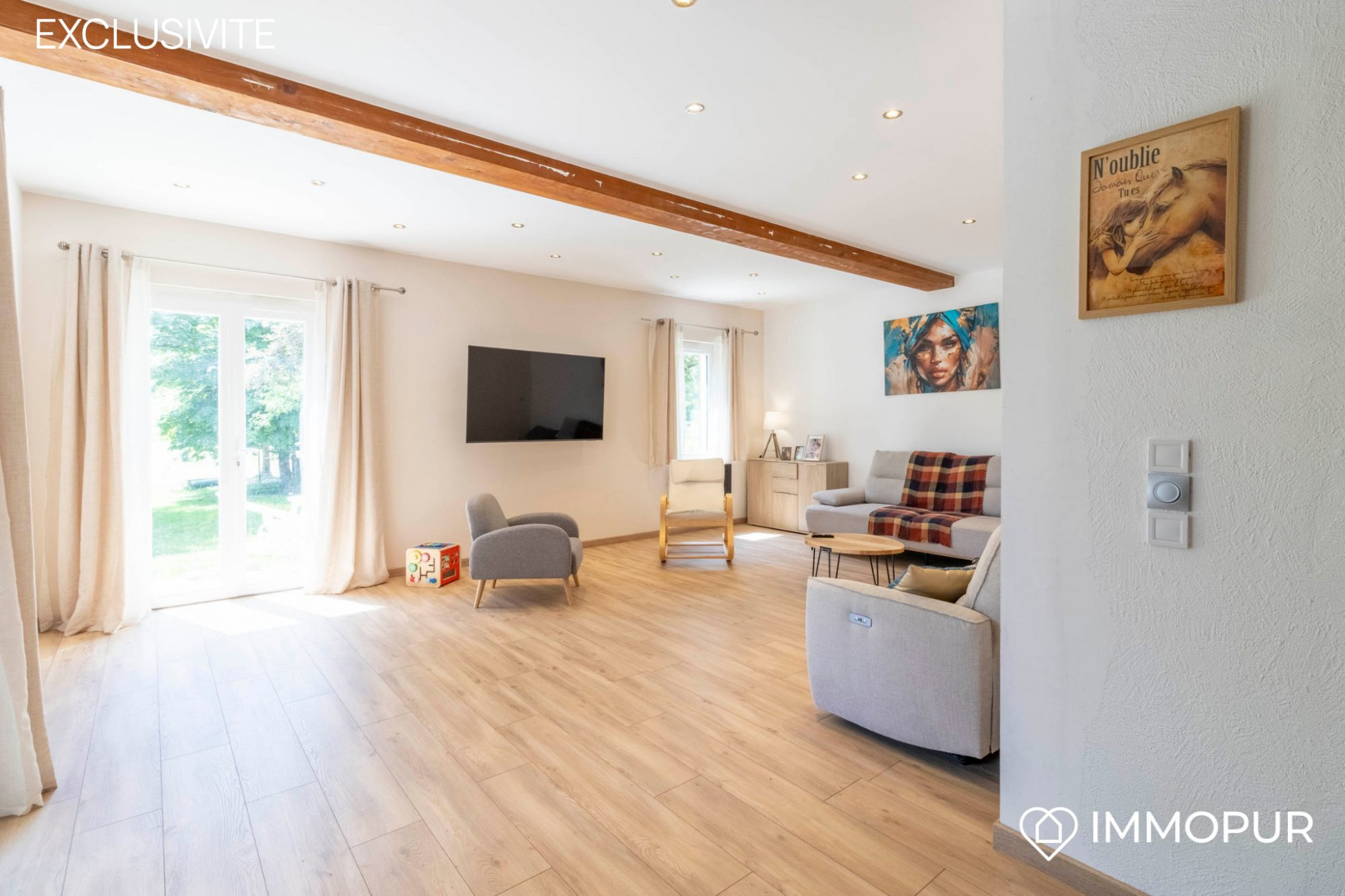 Maison à vendre à Laussou, 188 m²