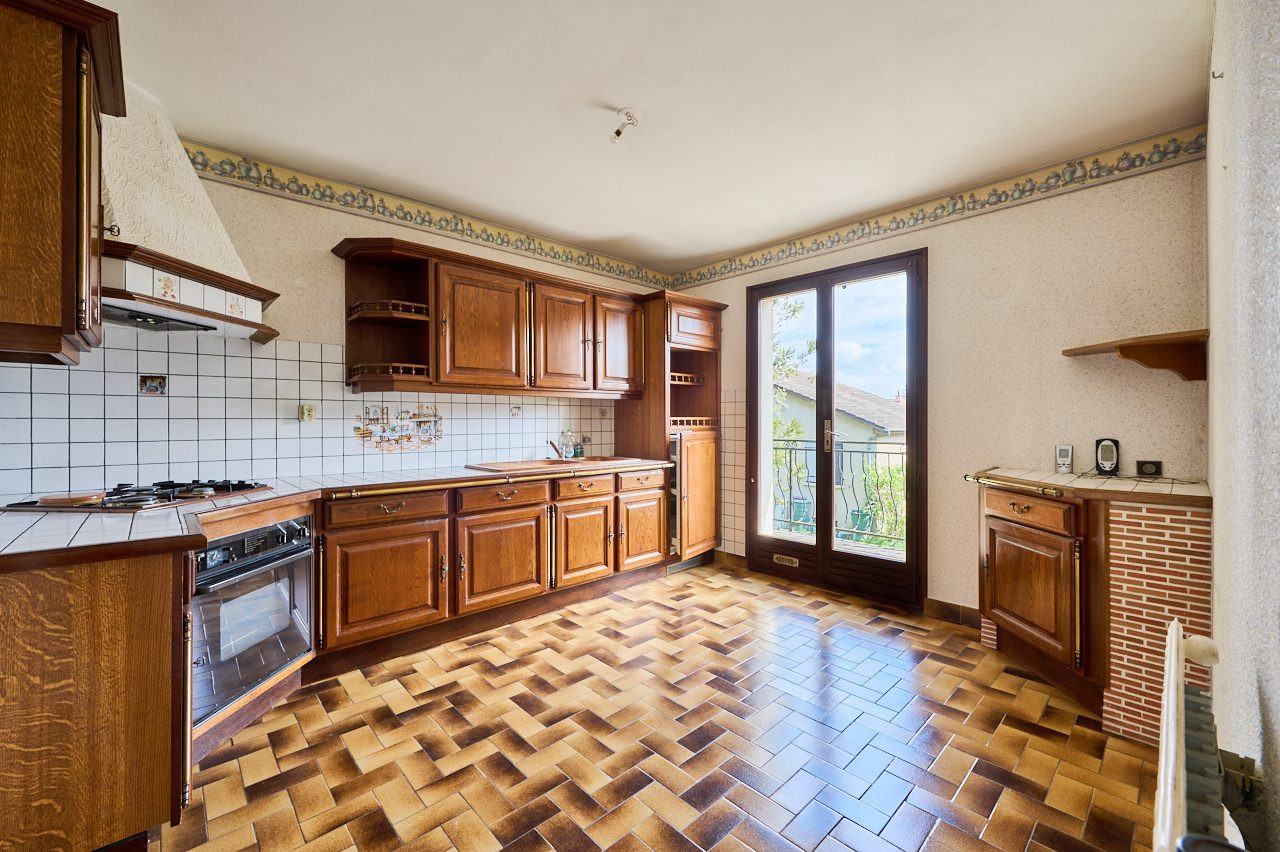 House in Magny-sur-Tille 4