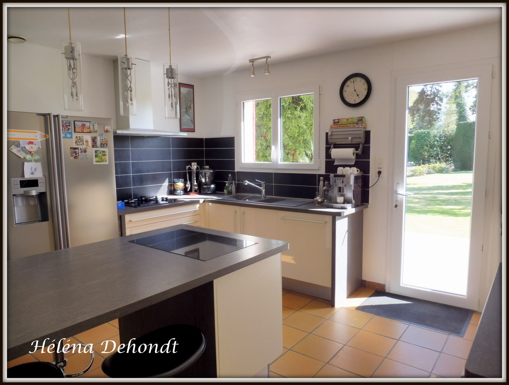 A vendre belle maison avec sa dépendance