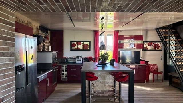 Vaste Maison en pierre entièrement rénovée