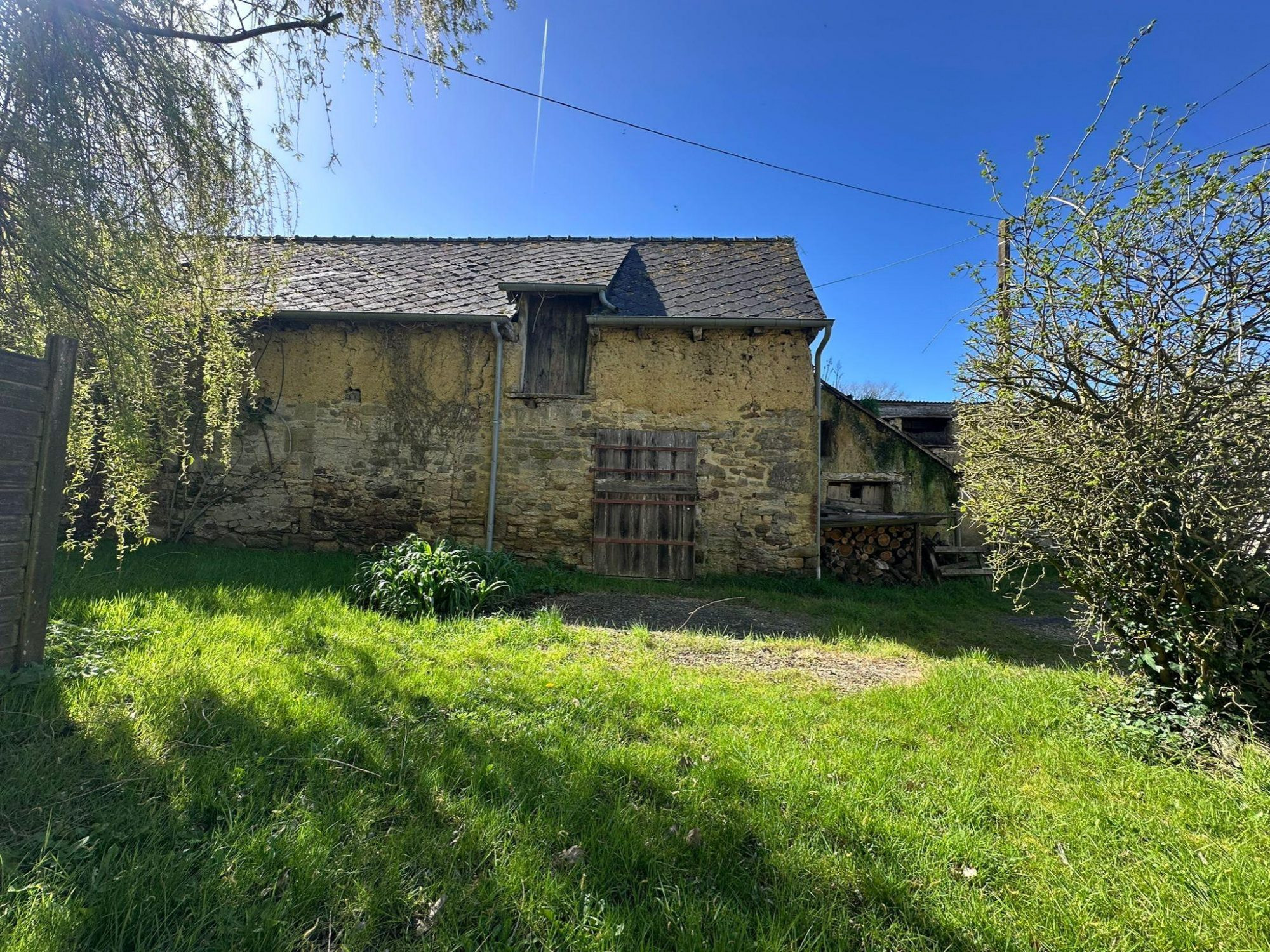 Maison 8 pièces 234 m² · à Saint-Juvat · 234 m² · 289 000 €