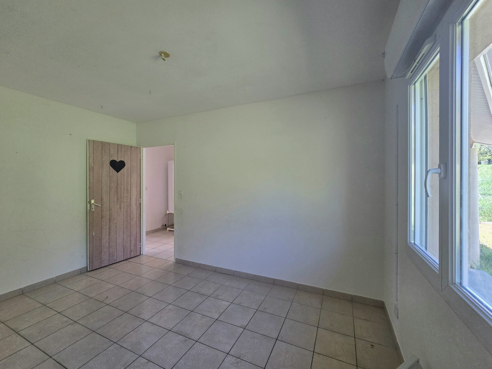 Maison à vendre à Bonnes, 72 m²