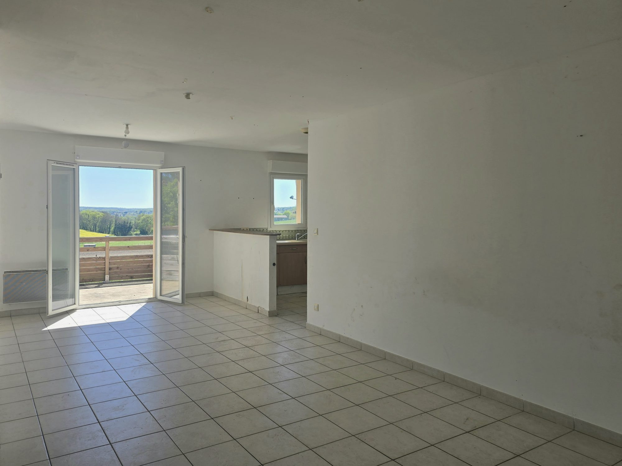 Maison à vendre à Bonnes, 72 m²