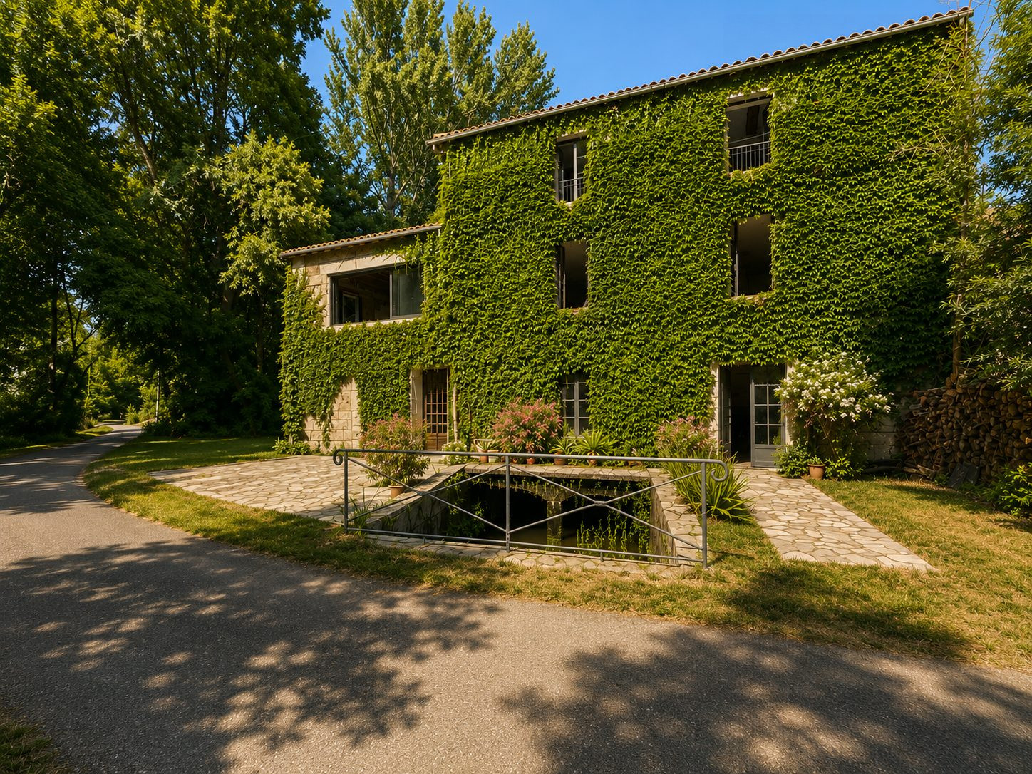 Ancien moulin à eau de caractère
