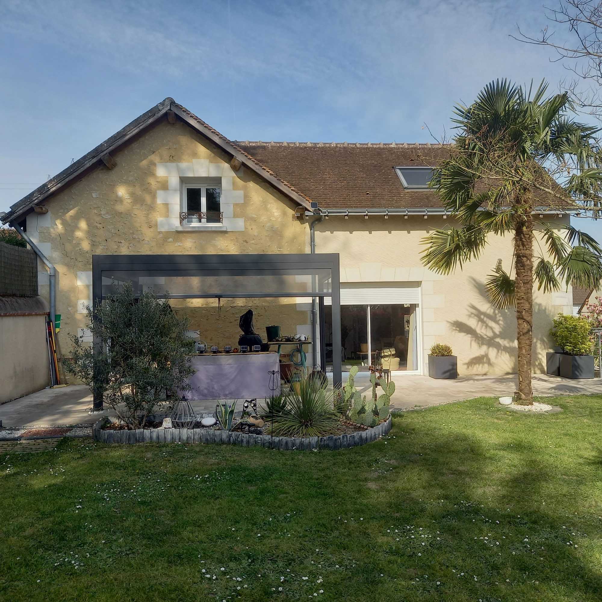Maison 5 pièces 138 m² · à Nouzilly · 138 m² · 295 000 €