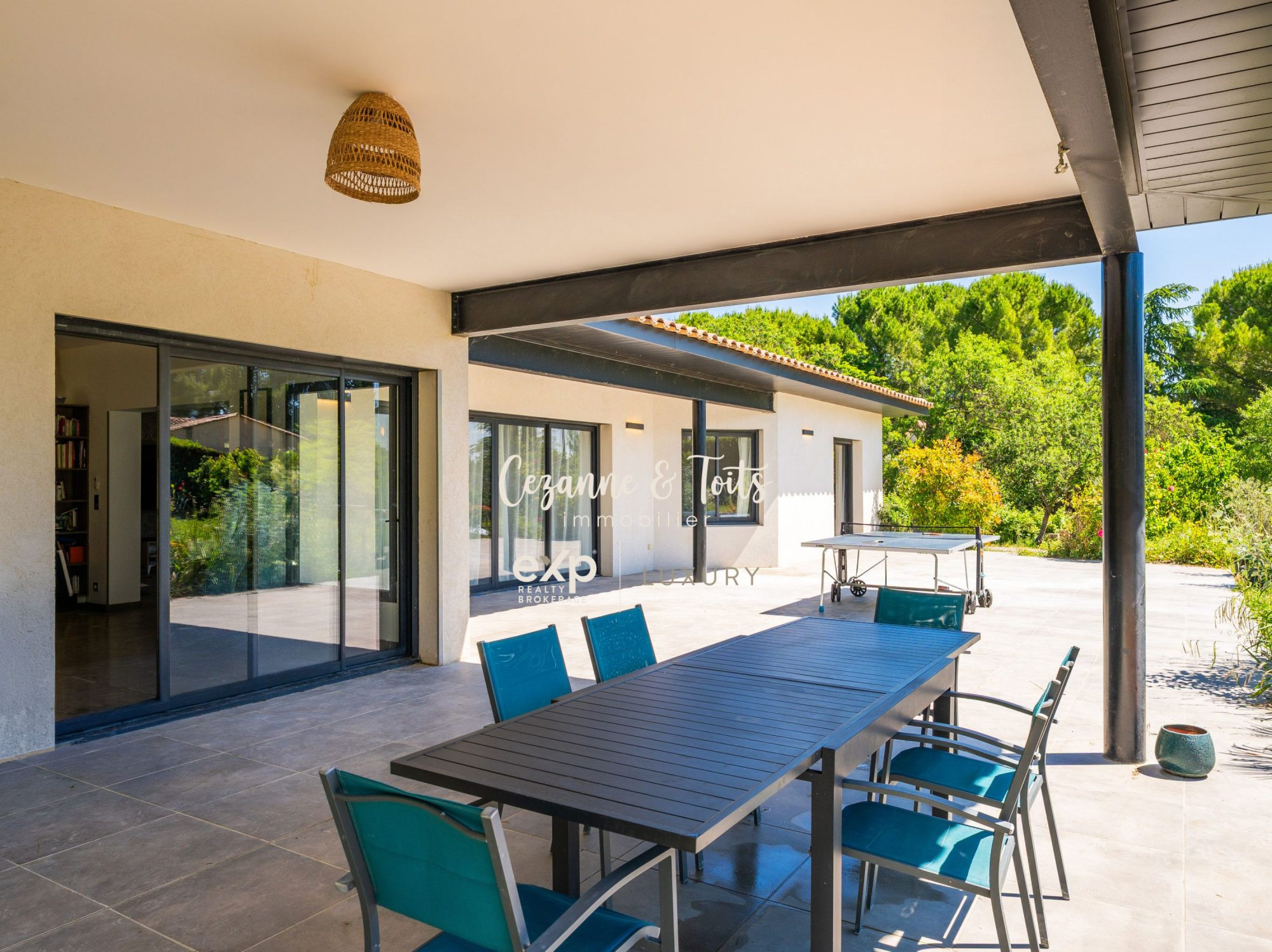 Maison à vendre à Aix-en-Provence, 200 m²