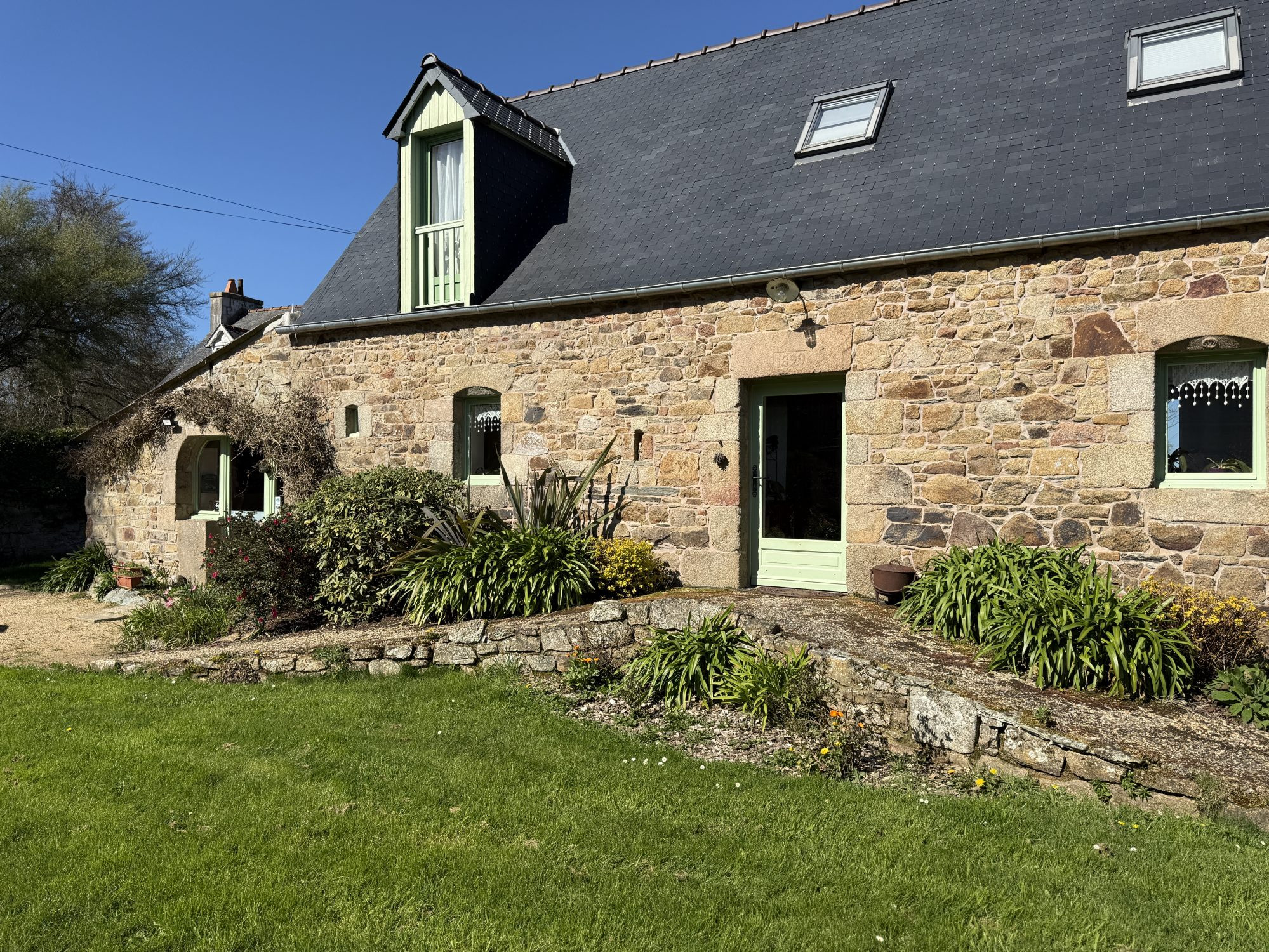 Maison à vendre à Lannion, 230 m²