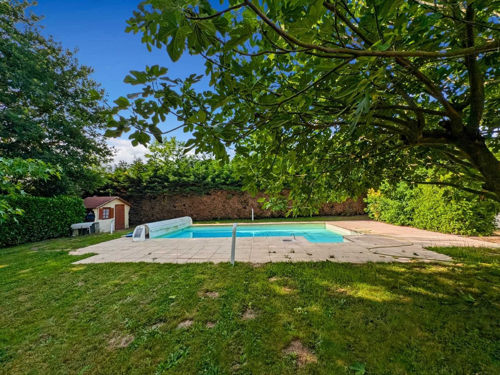 Maison à vendre à Messimy-sur-Saône, 200 m²