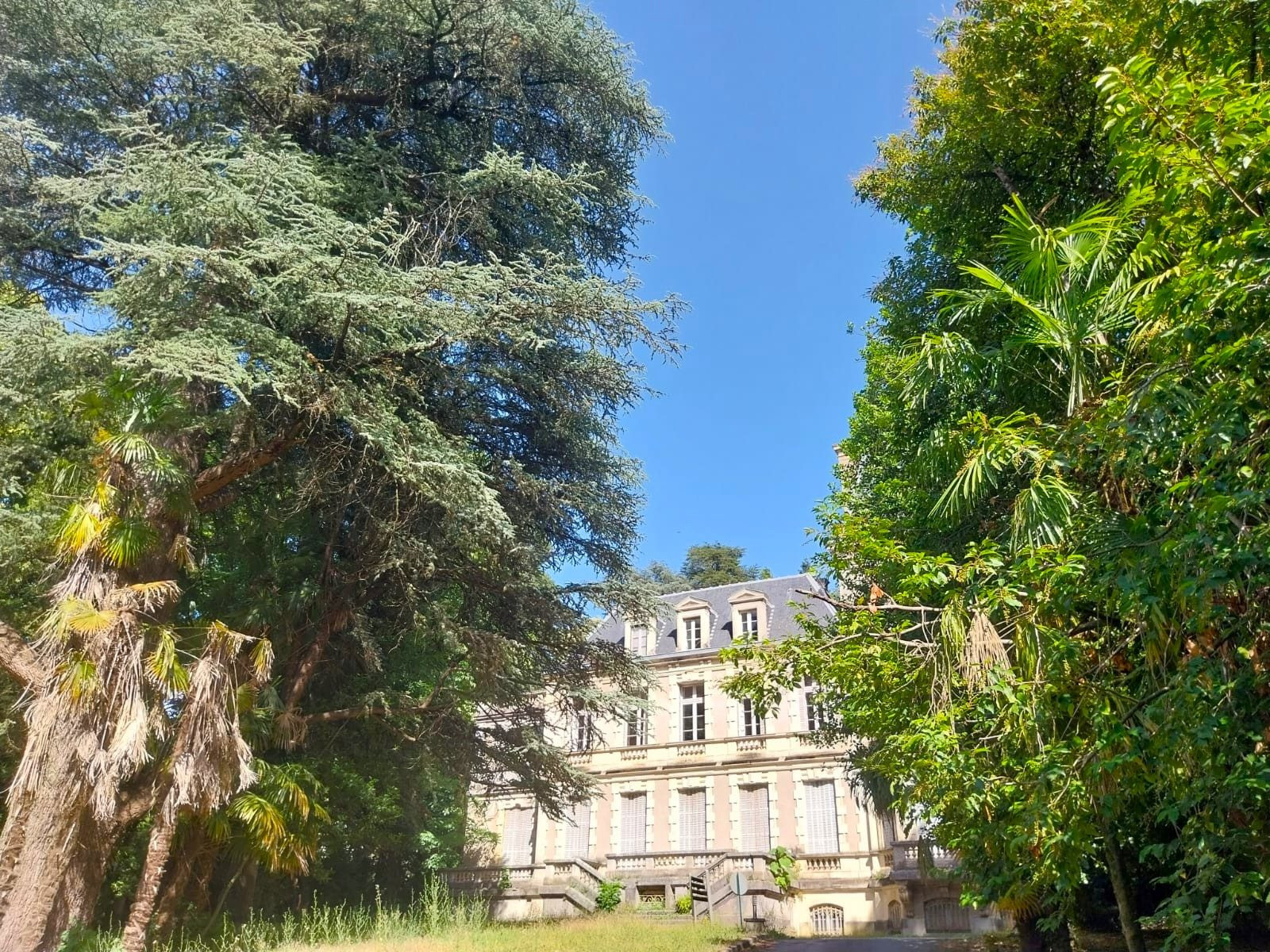 Maison dans Avèze