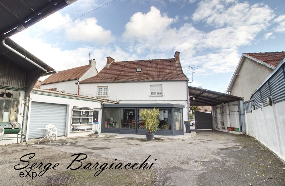 Maison 9 pièces 205 m² · à Vimy · 205 m² · 329 000 €