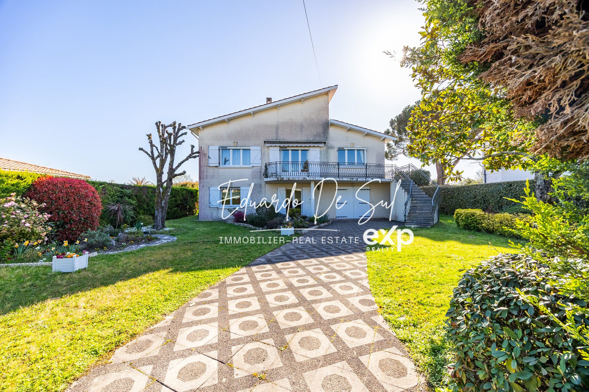 Maison à vendre à Pessac, 226 m²