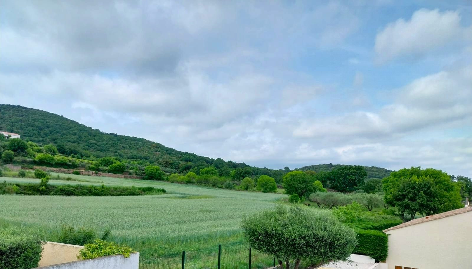 Maison 7 pièces 143 m² à Péret