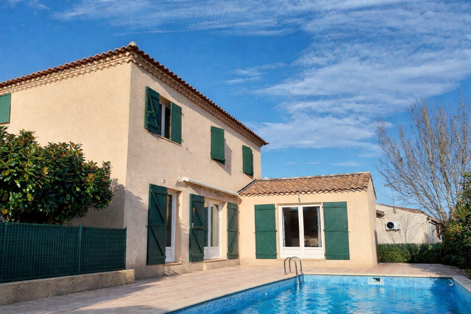 Maison dans Péret