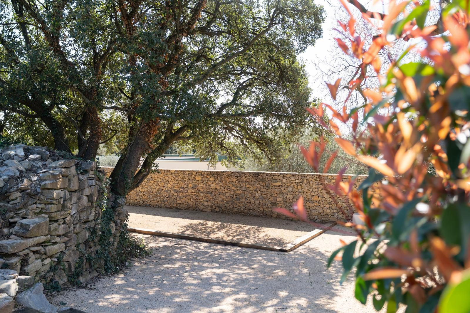 Maison à vendre à Nîmes, 216 m²