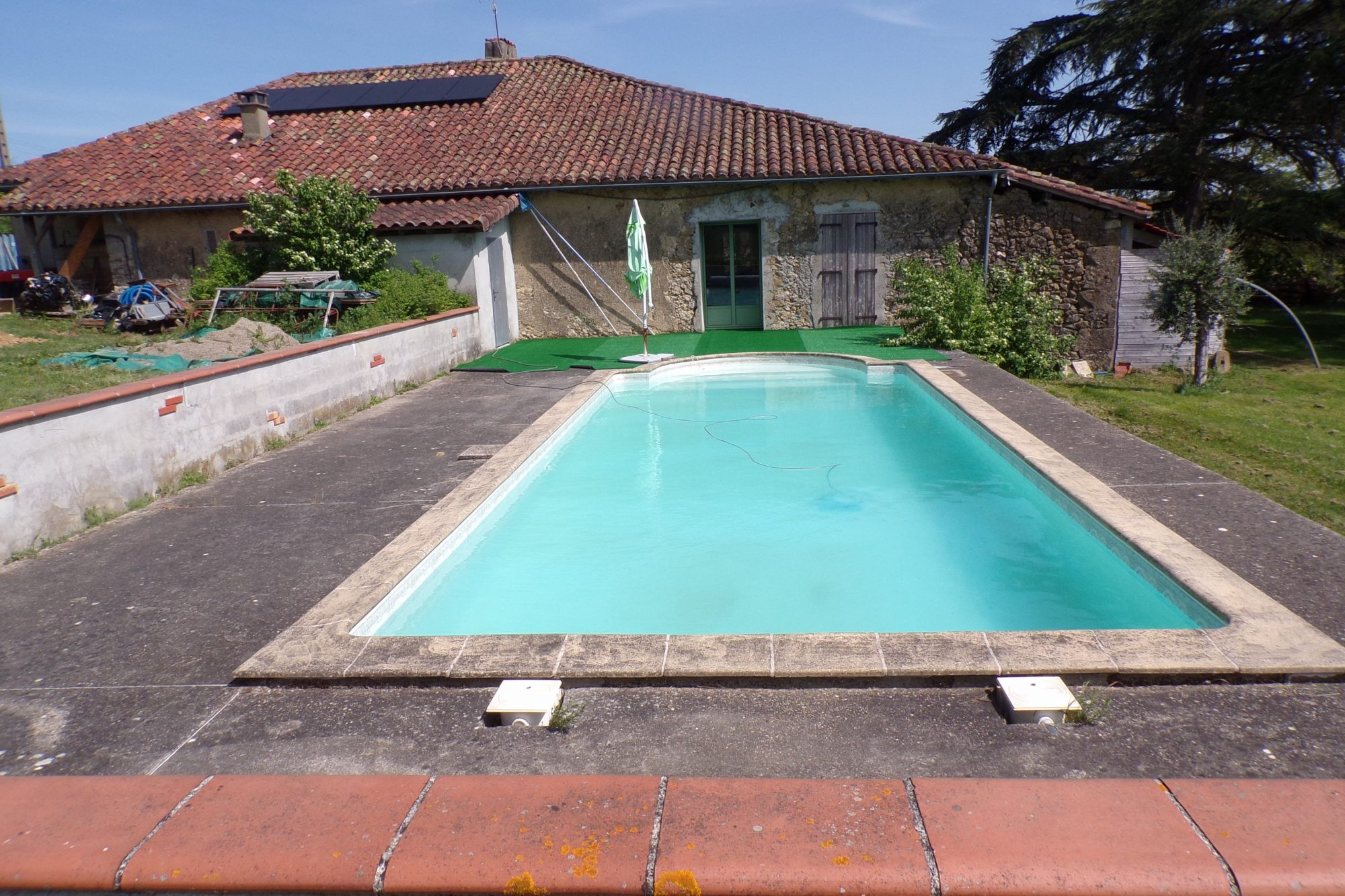 Two country houses. 3
