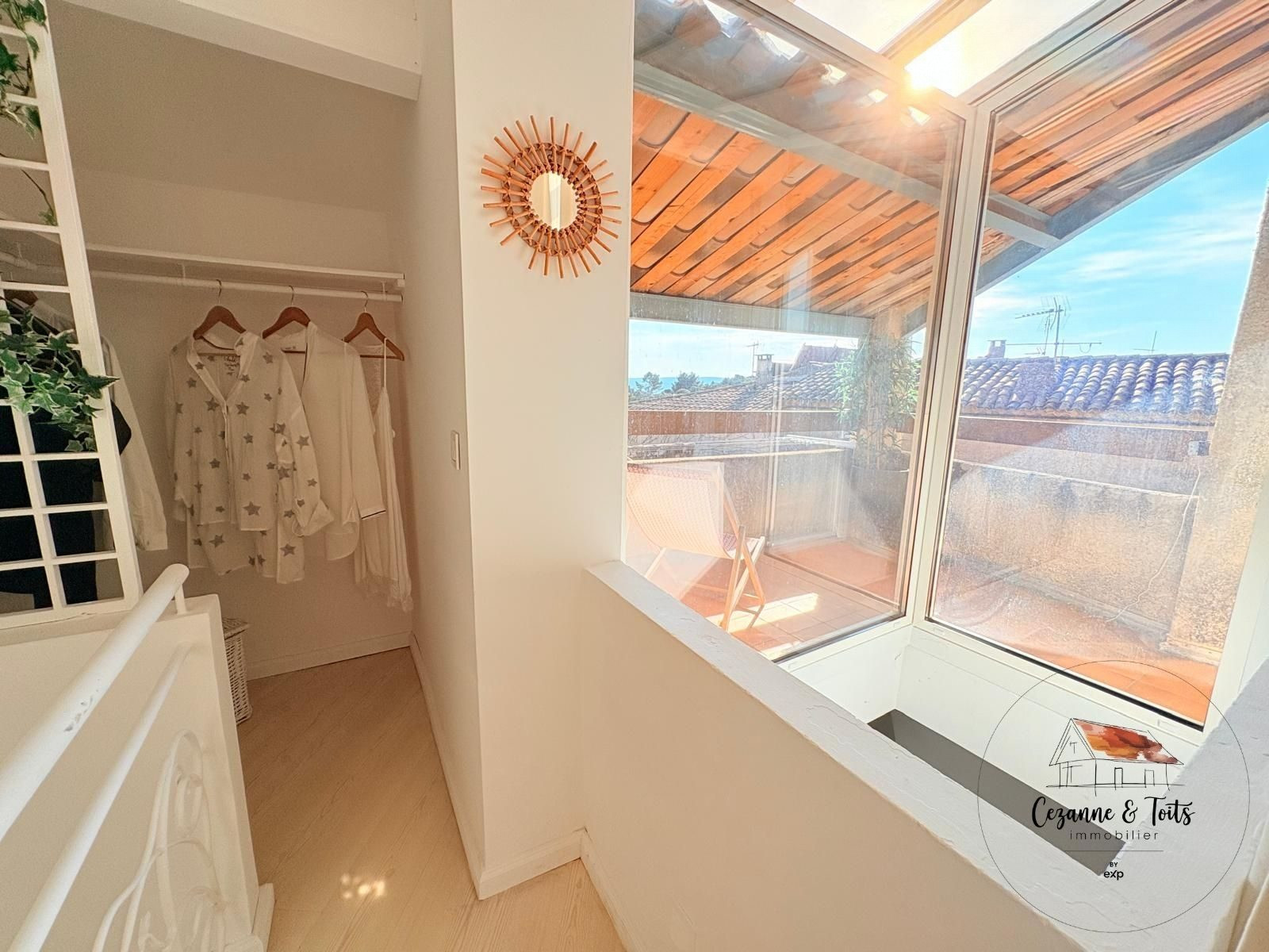 Maison 3 pièces 88 m² · à La Bastidonne · 88 m² · 215 000 €