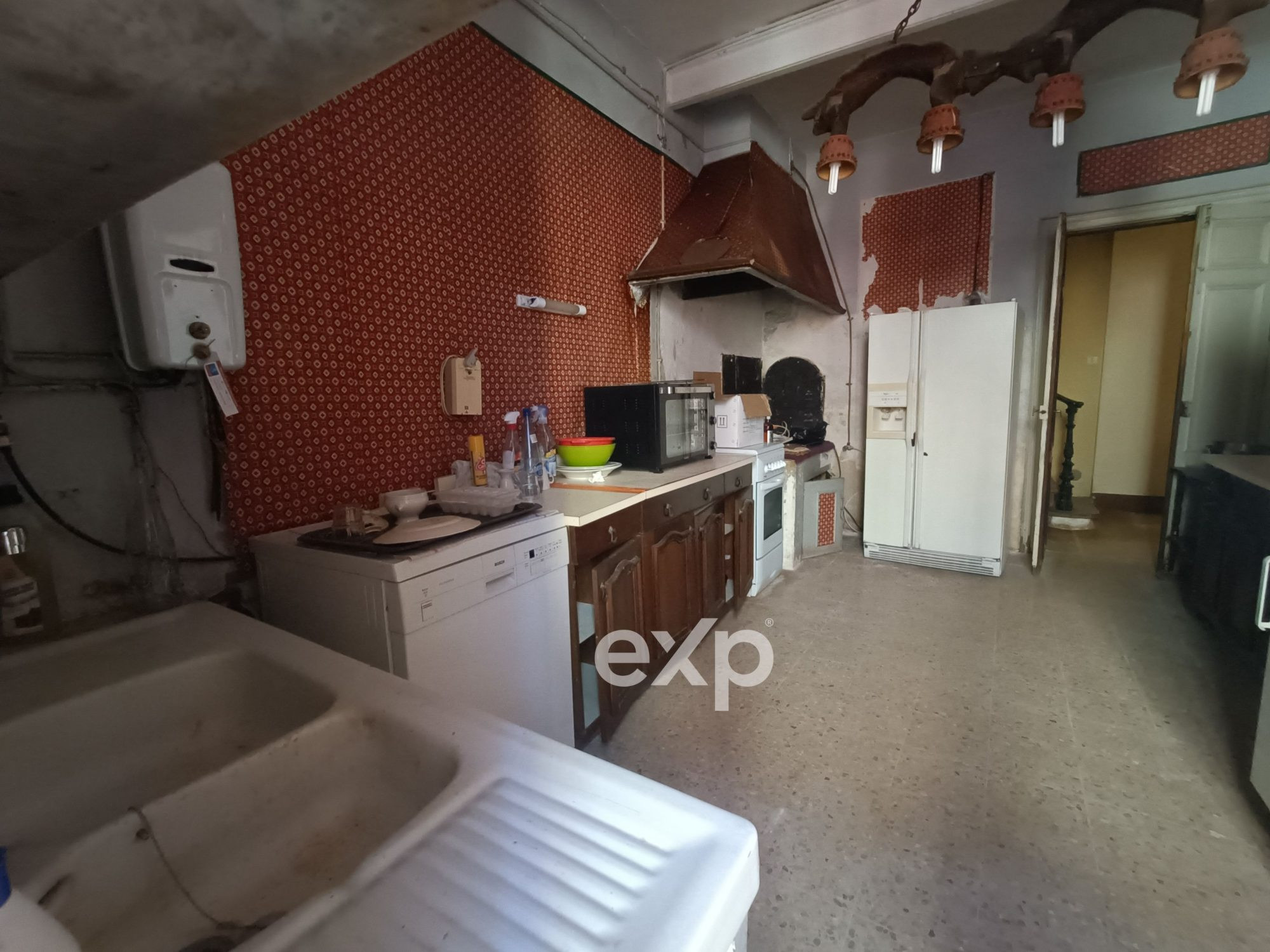 Maison à vendre à Cazedarnes, 250 m²