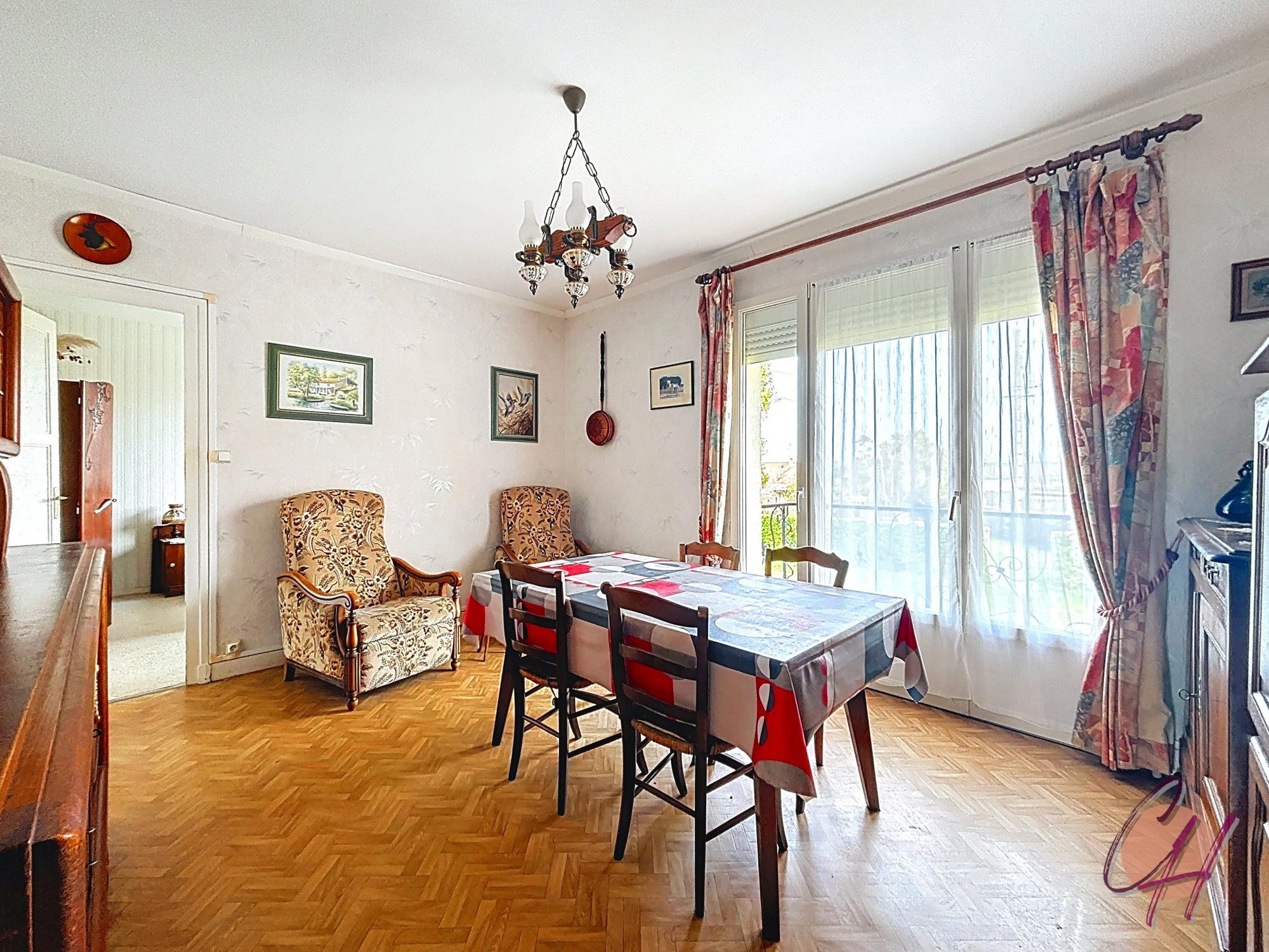 House for sale in Montlouis-sur-Loire, 59 m²