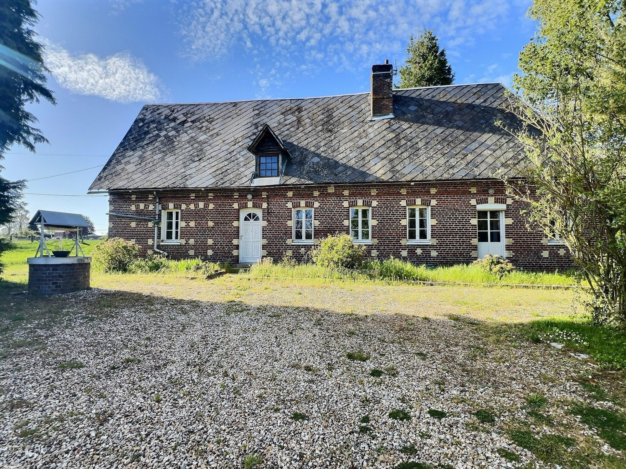 Brick Farmhouse – Limésy – Peaceful Setting, 6 Hectares of Land 3