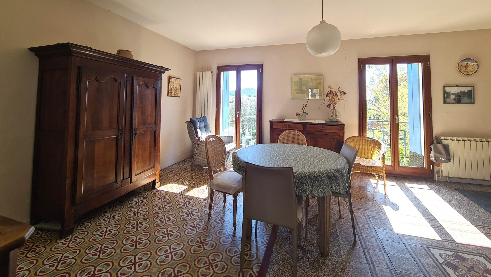 Maison 5 pièces 175 m² · à Gabian · 175 m² · 255 000 €