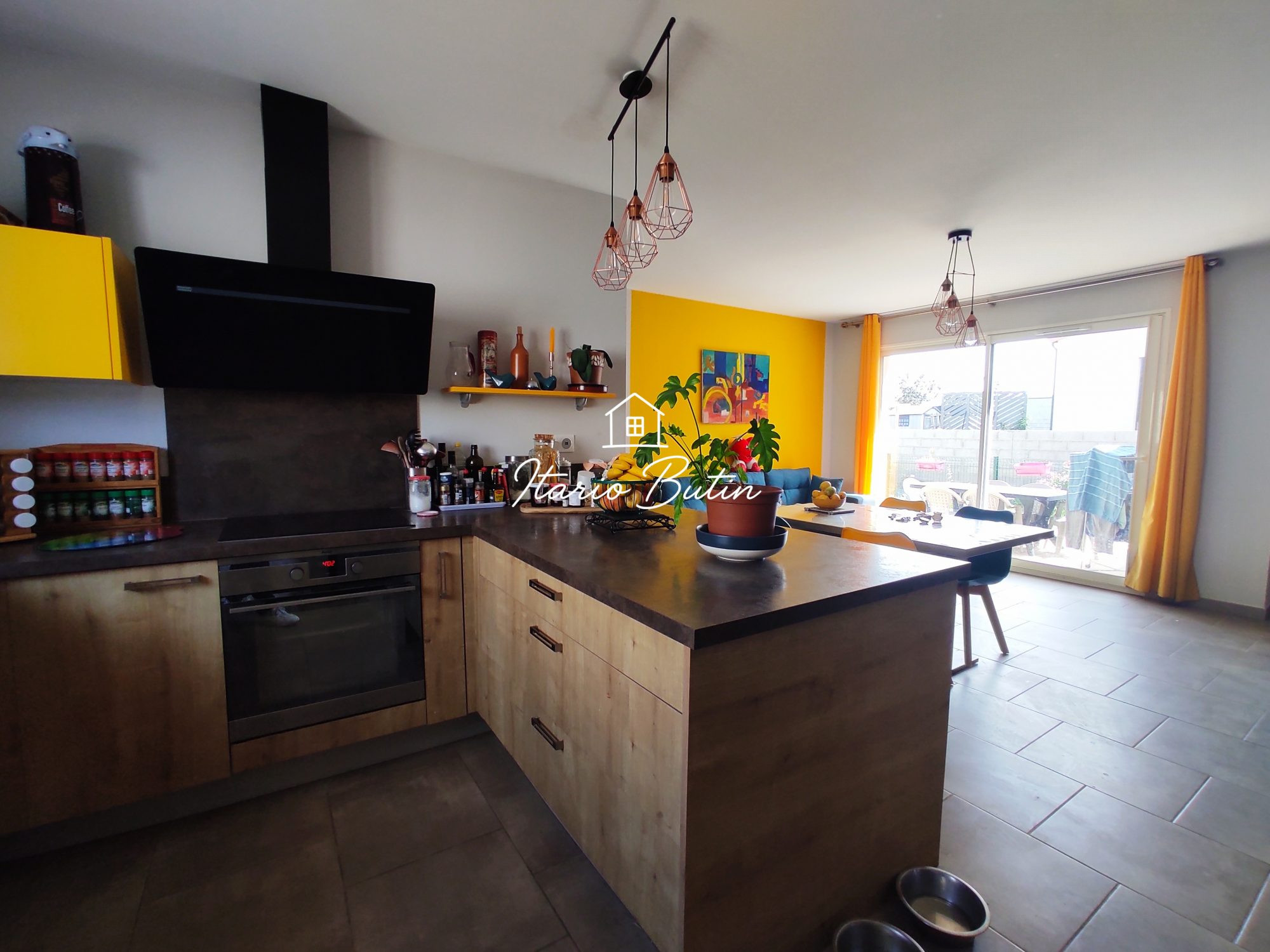 Type 5 Villa 111m² with Outbuilding 5