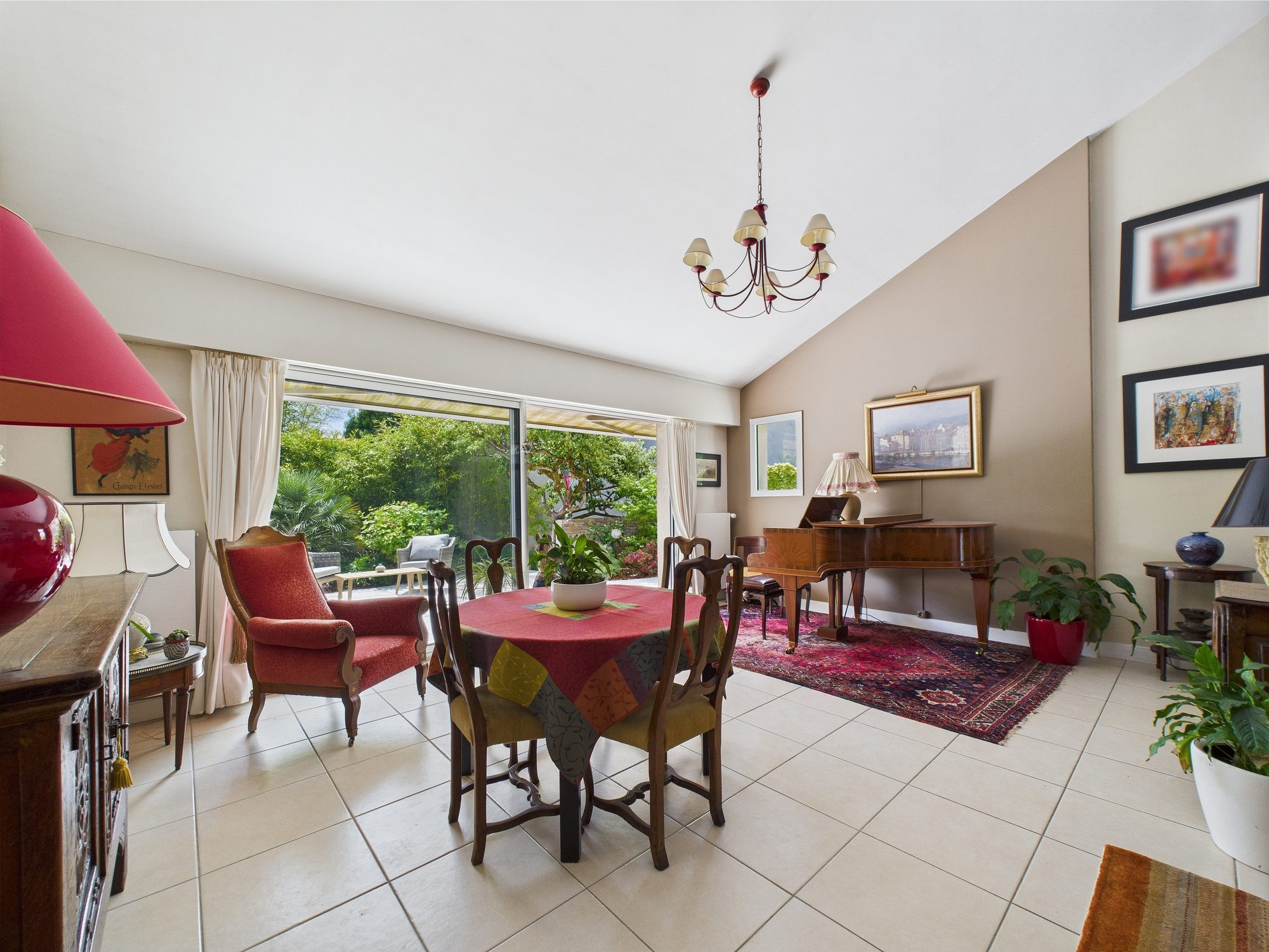 Maison familiale de 200 m² – Saint-Donatien