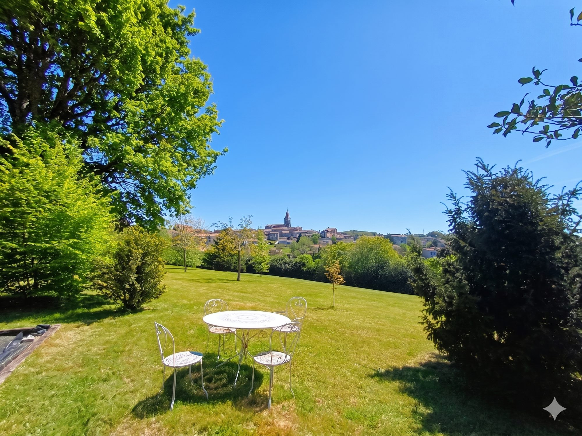 Maison 8 pièces 320 m² · à Saint-Martin-en-Haut · 320 m² · 970 000 €
