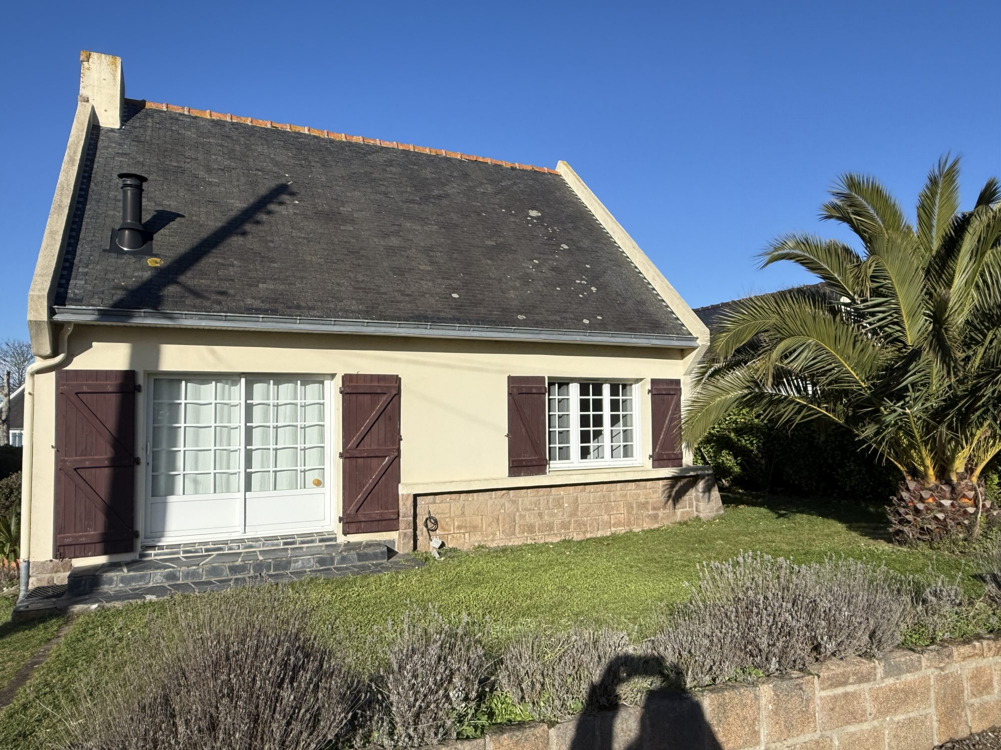 Maison à vendre à Trégastel, 85 m²