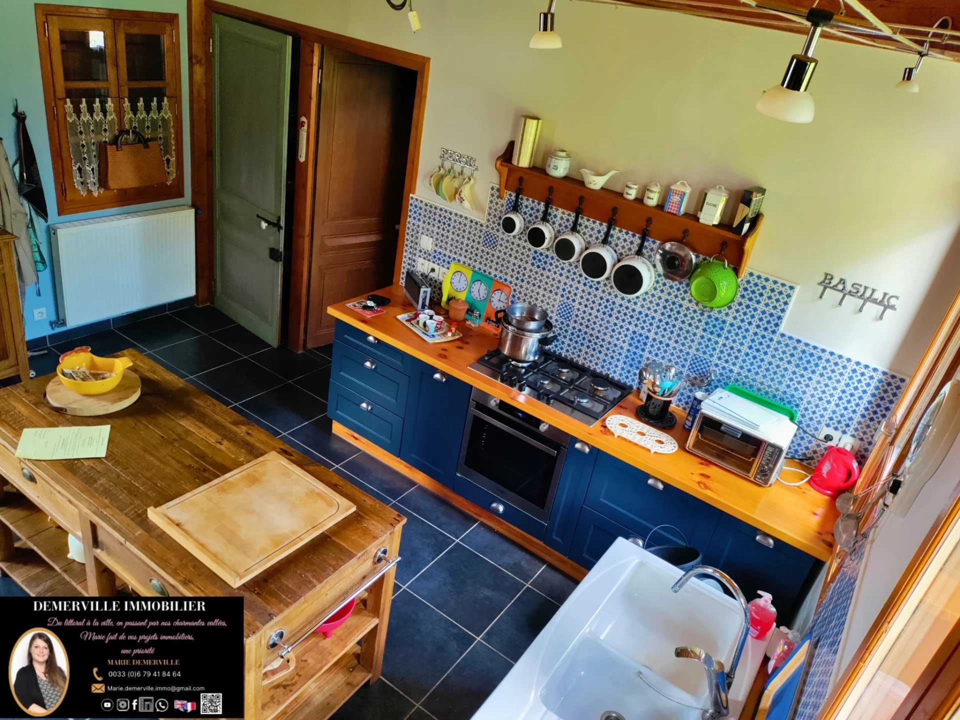 Maison à vendre à Maintenay, 340 m²