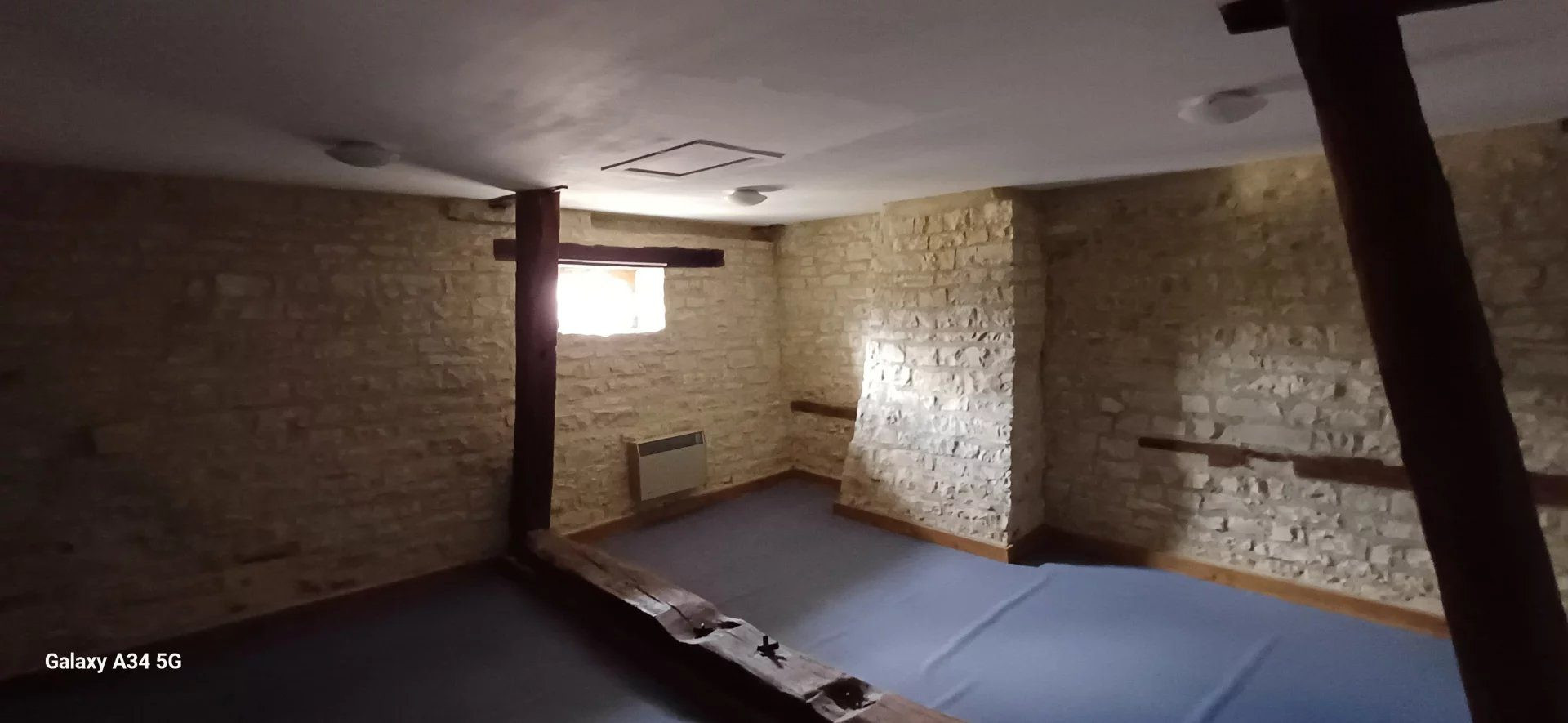 House for sale in Moulins-en-Tonnerrois, 122 m²