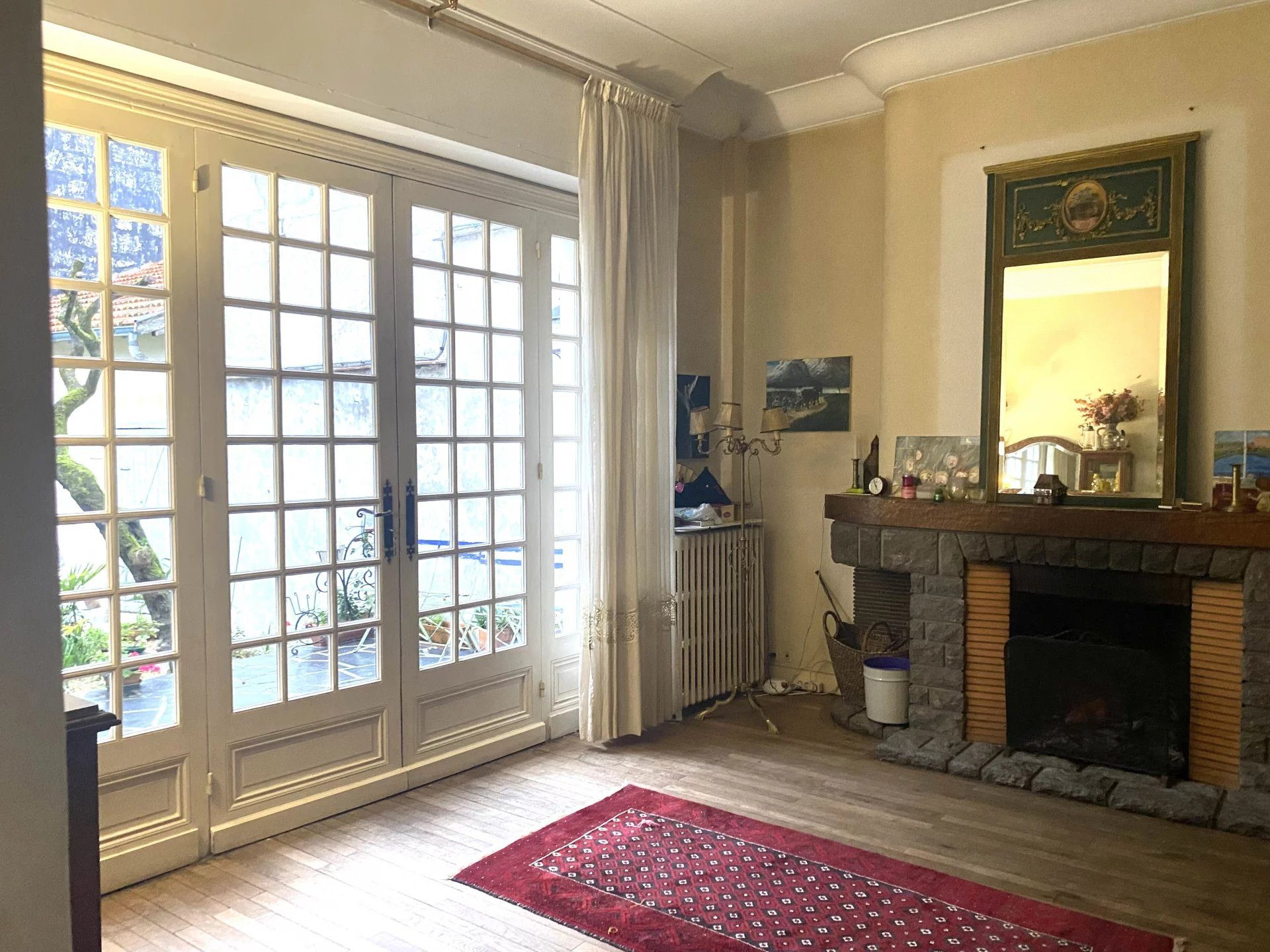 Maison à vendre à Bordeaux, 155 m²