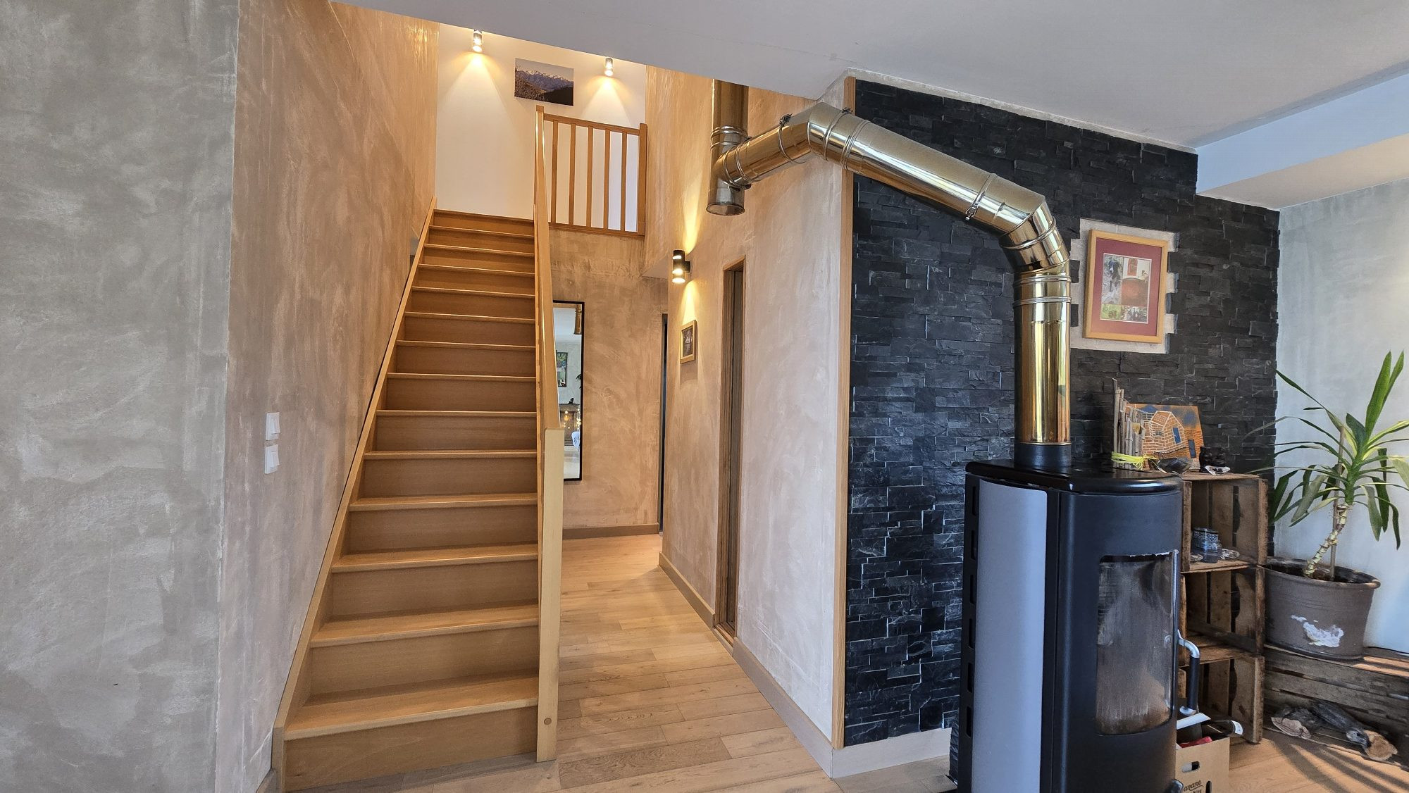 Maison à vendre à le pas de l'échelle, 156 m²