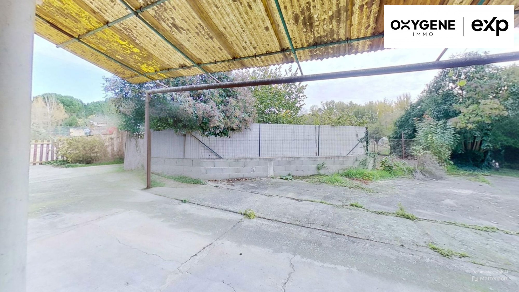 A vendre : Maison mitoyenne à rénover avec grand jardin – Bord de l’Au