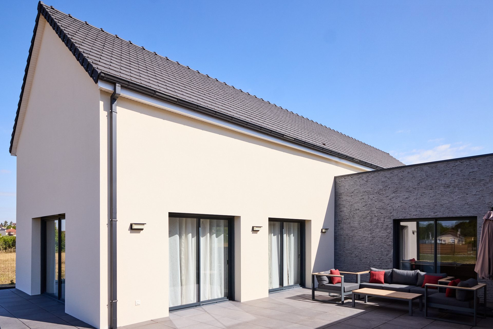 Maison Récente De 195m2, garage de 46m2, 4 chambres