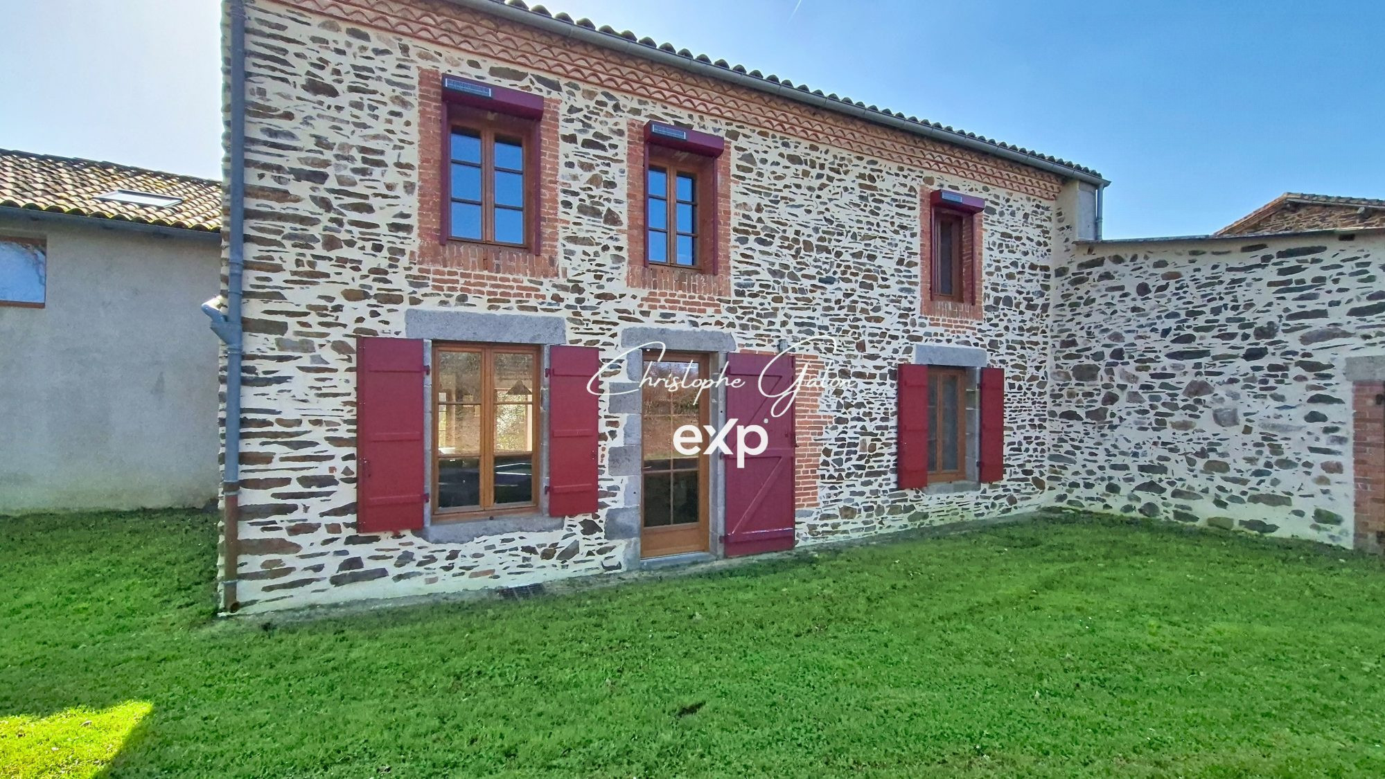 CHARACTER PROPERTY ON MORE THAN 2.5 HECTARES – PRIVILEGED ENVIRONMENT 3