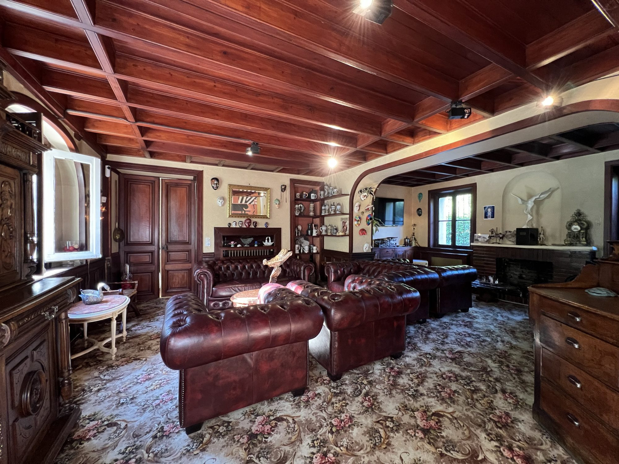 Maison à vendre à Triel-sur-Seine, 363 m²