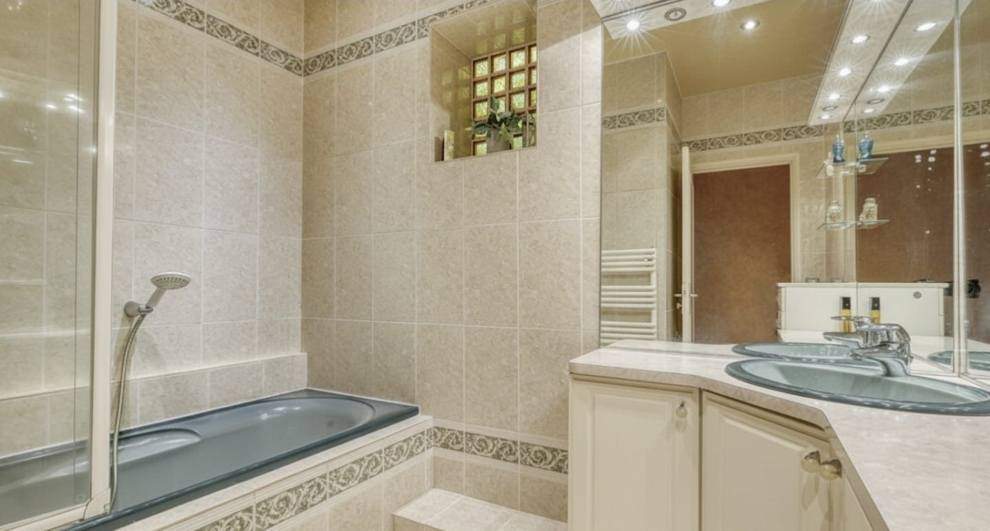 Maison à vendre à Nanterre, 137 m²