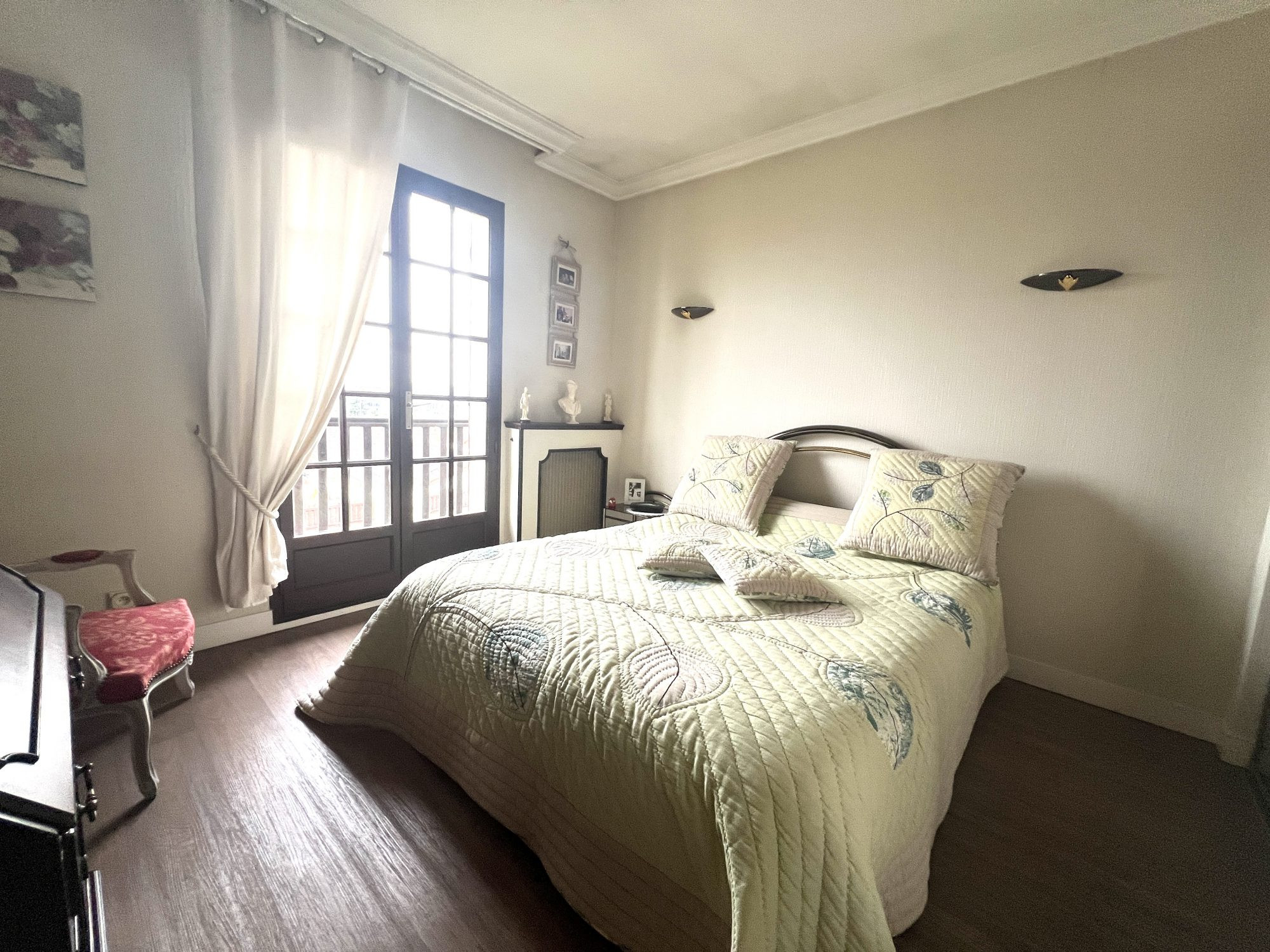 Maison à vendre à Nanterre, 137 m²