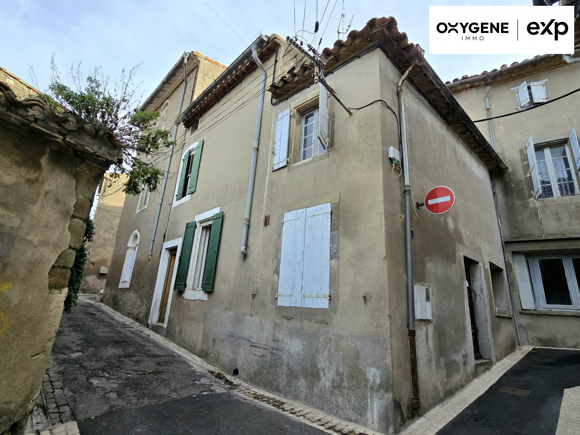 MAISON DE VILLAGE À RENOVER