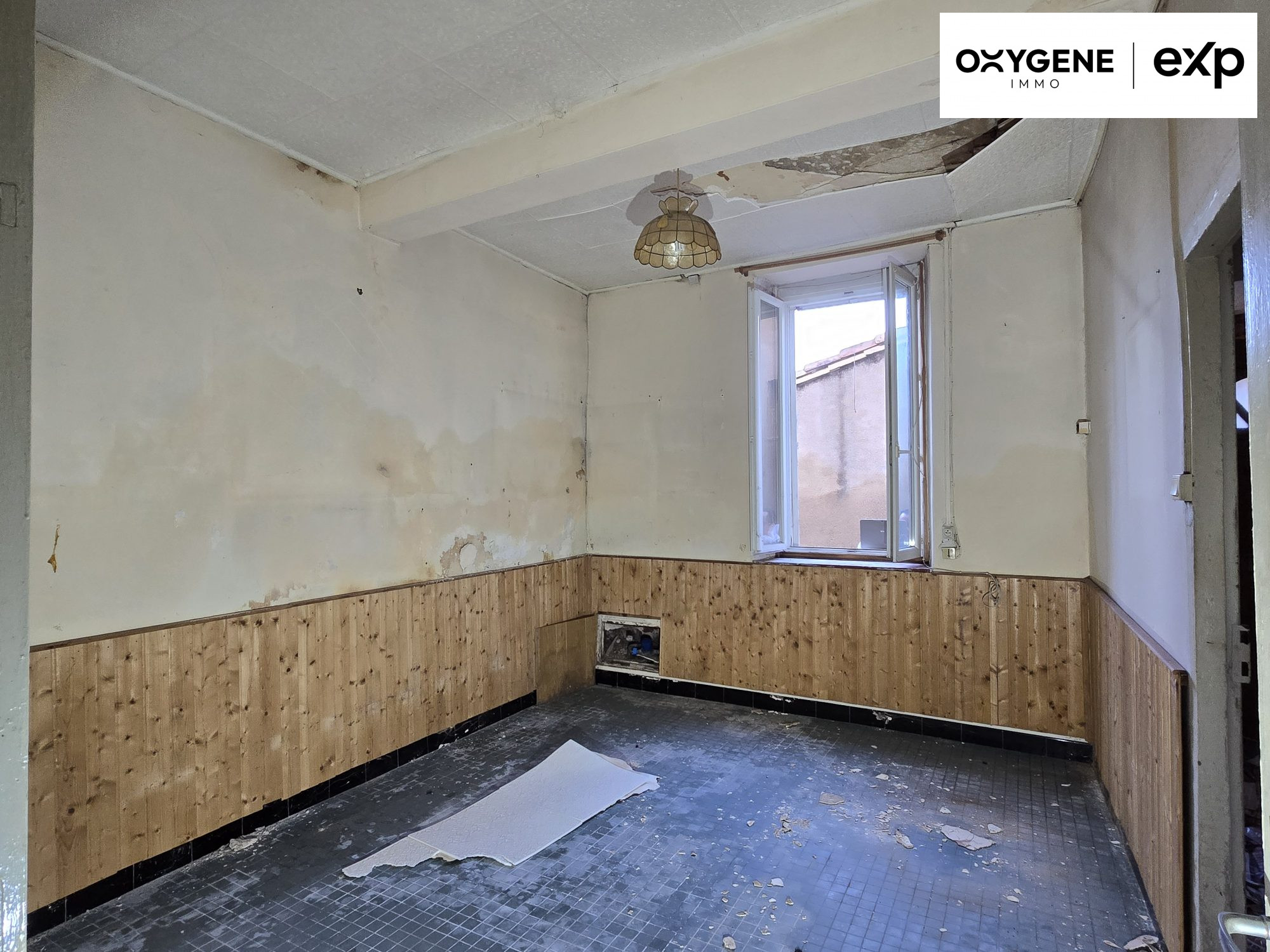 VILLAGE HOUSE TO RENOVATE 4