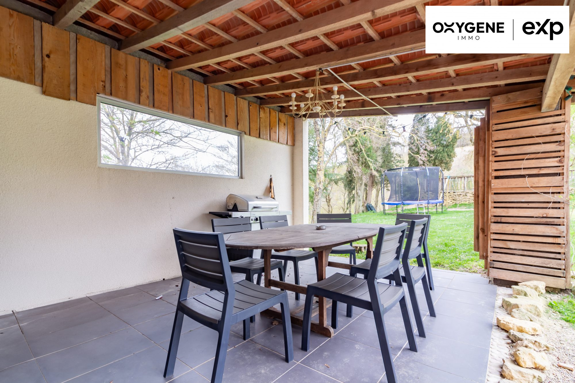 Maison à vendre à Laurac, 280 m²