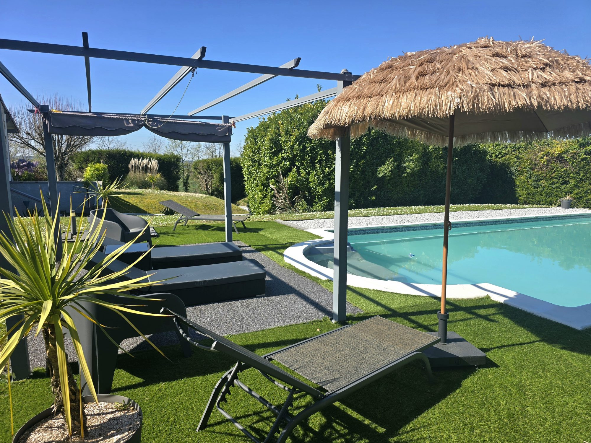Maison à vendre à Saint-Paul-Lizonne, 129 m²