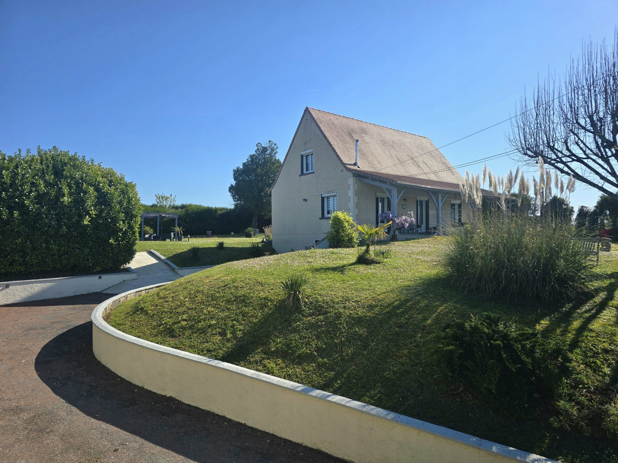 Maison à vendre à Saint-Paul-Lizonne, 129 m²