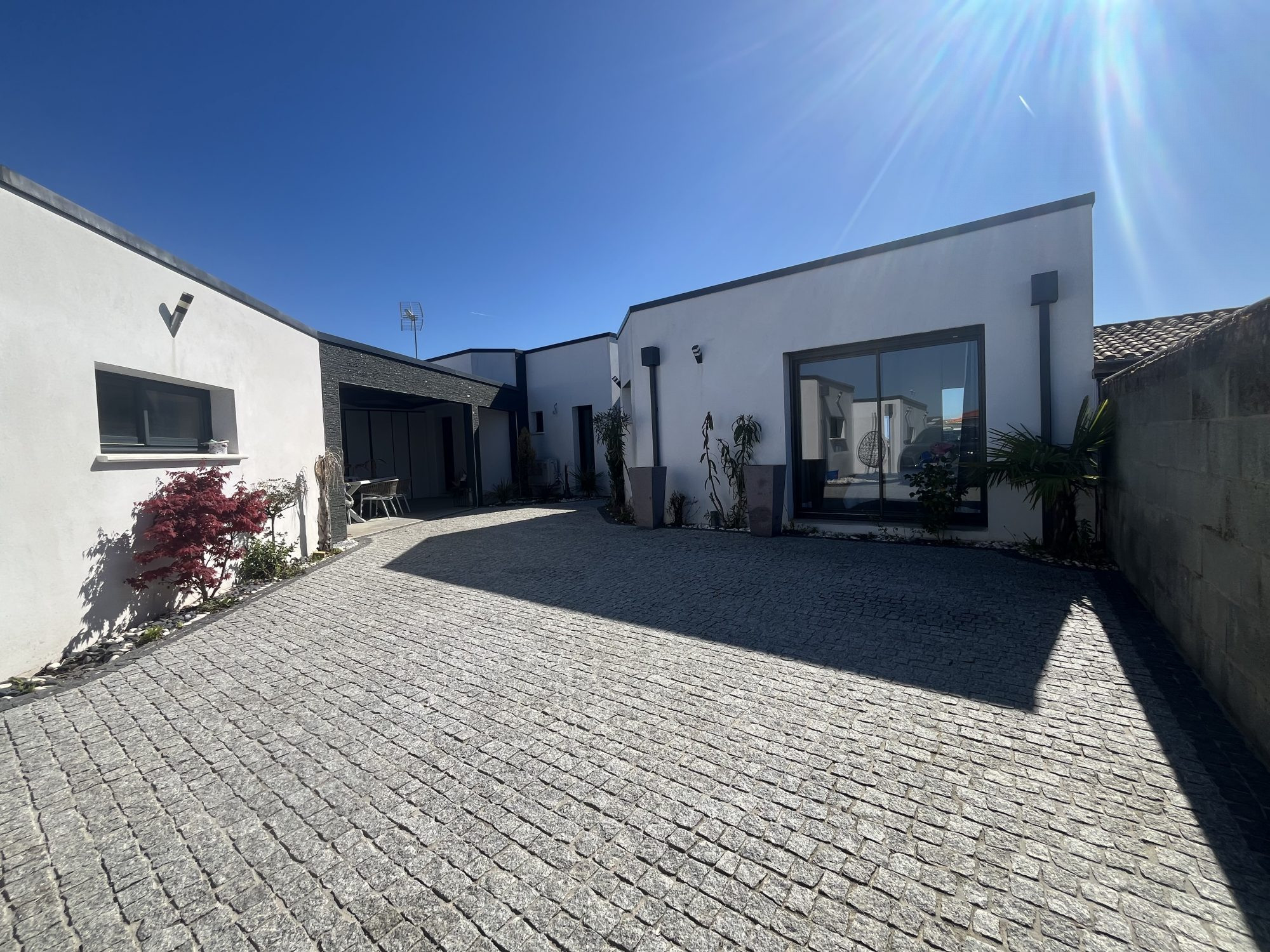 Maison 6 pièces 128 m² · à Sainte-Soulle · 128 m² · 456 000 €